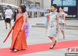 环保走秀服装图片,环保走秀服装的视觉盛宴