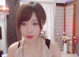 斗鱼日本女主播,魅力四溢的直播界新星