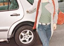 关秀媚的个人资料,才华横溢的影视明星，多面魅力人生掠影